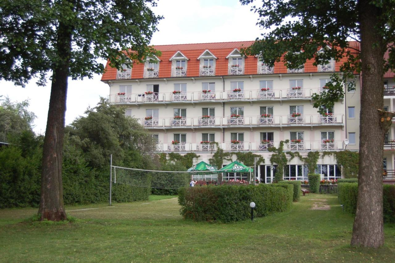 Hotel Europa Gizycko Ngoại thất bức ảnh