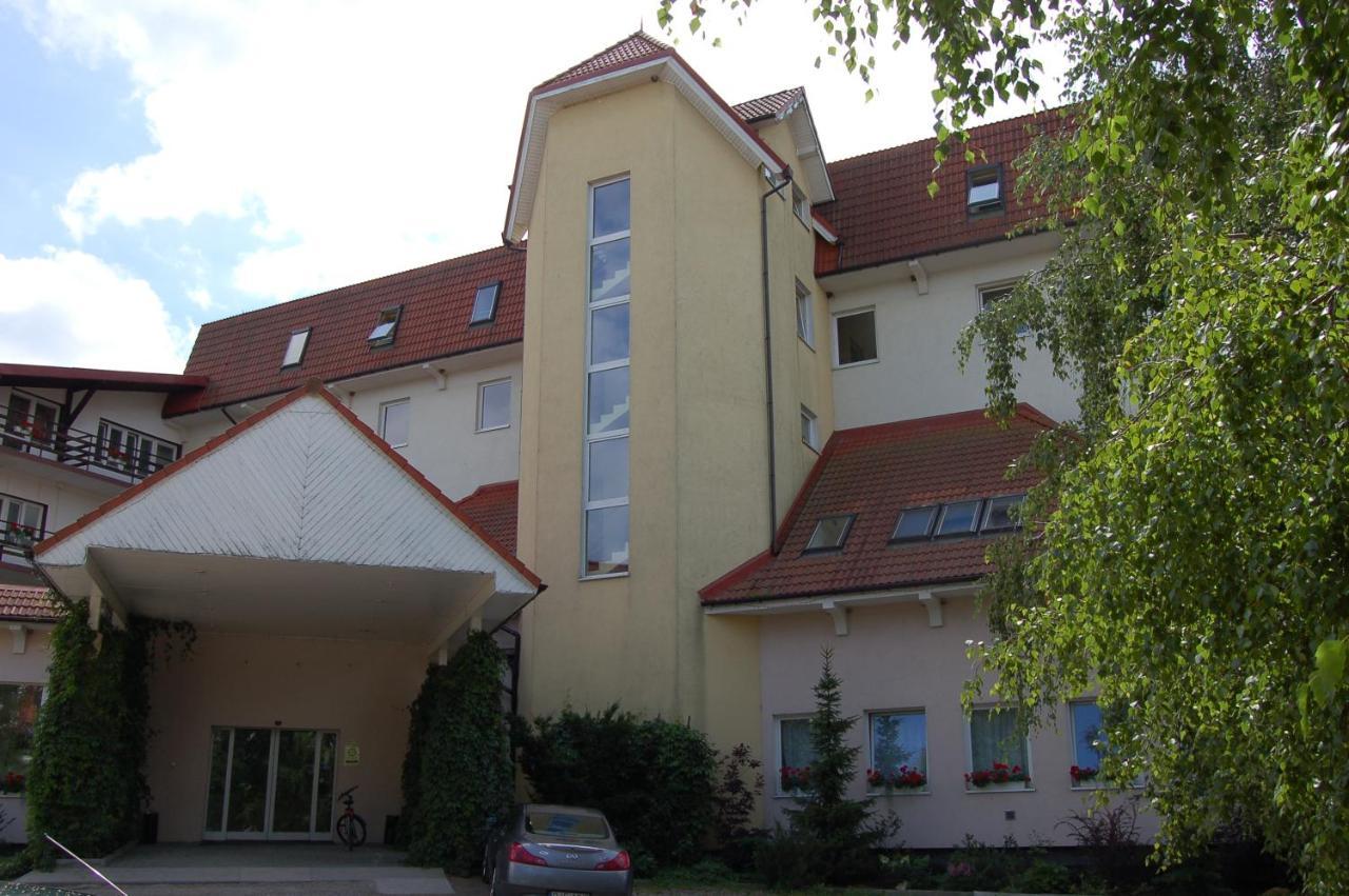 Hotel Europa Gizycko Ngoại thất bức ảnh